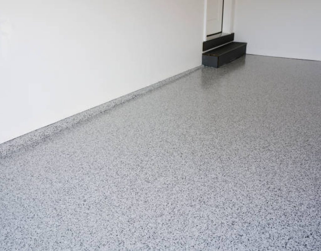 Finished epoxy floor with flake design in Oviedo home
